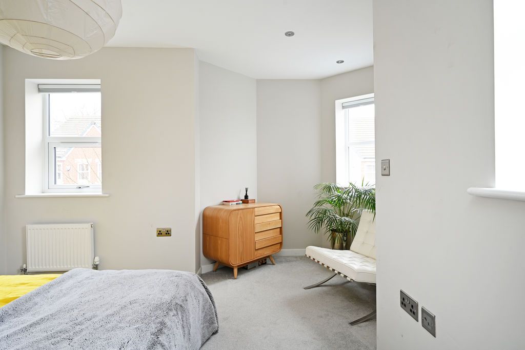 Additional image 17 of 2 bed flat for saleLime Tree House, Hunters Walk, Chesterfield S40