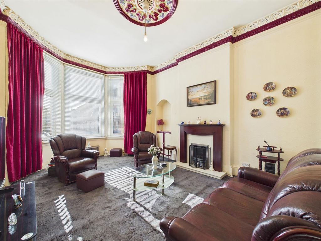 Property photo 2 of 18 Cam03782G0-Pr0305-Still019_Alt.Jpg