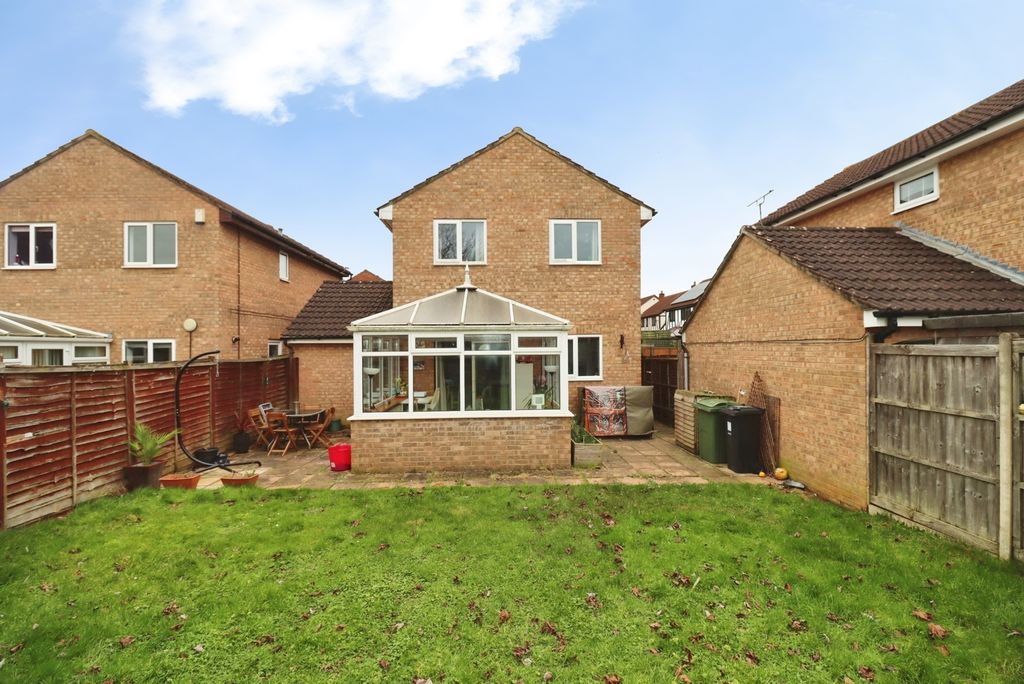 Property photo 3 of 17 Pbox-Img.Jpg