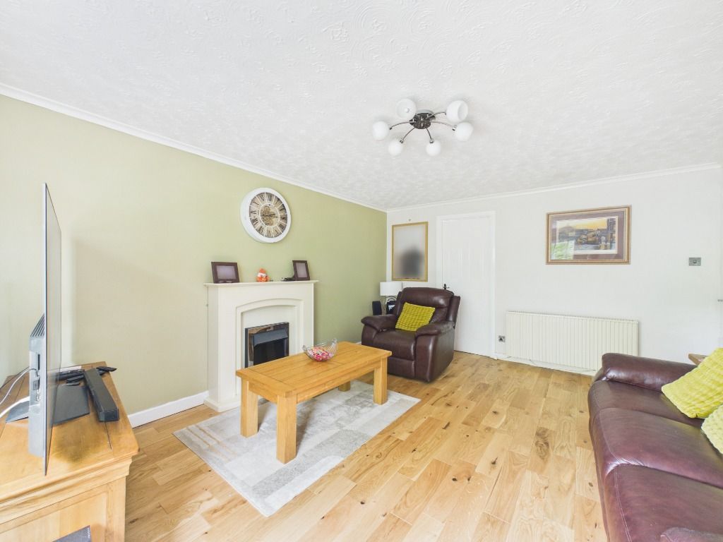 Property photo 3 of 14