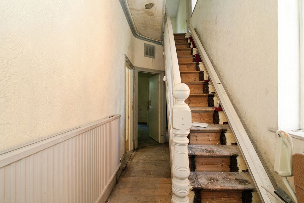 Property photo 3 of 20 Pbox-Img.Jpg