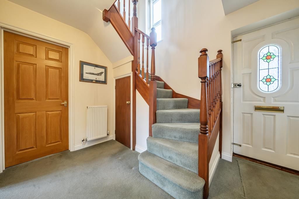 Property photo 2 of 22 Entrance Hallway