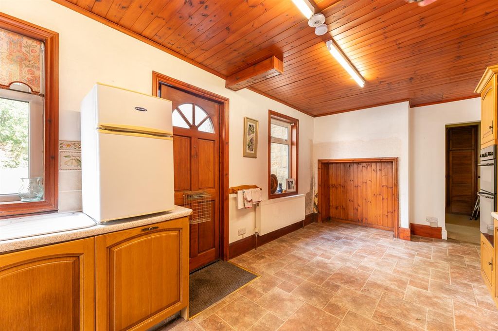 Additional image 10 of 2 bed flat for saleBridge Avenue, Otley LS21