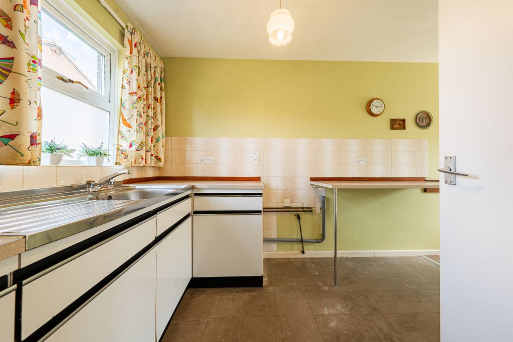 Property photo 3 of 15 Mll02785-Hdr