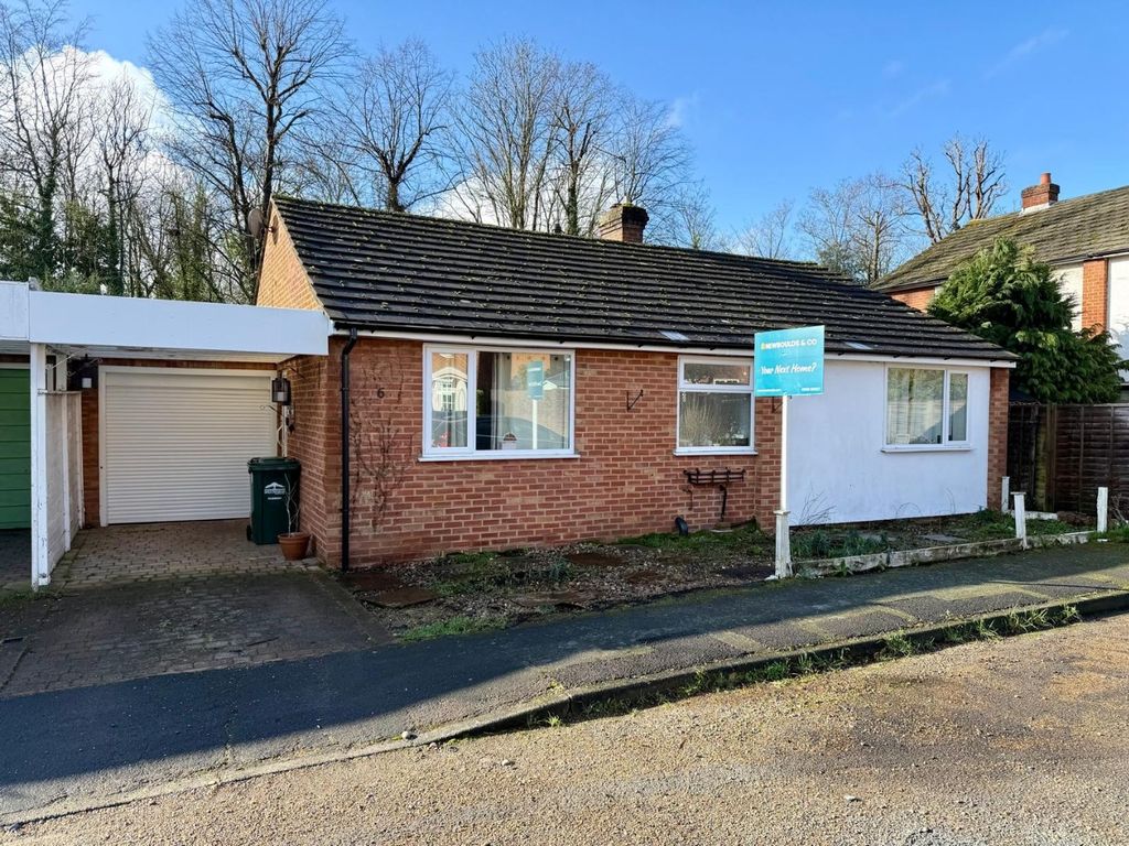 Property photo 1 of 8 2866662