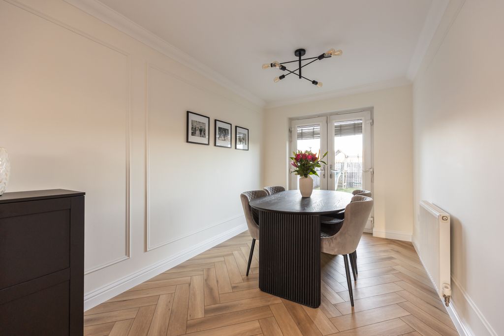 Property photo 3 of 23 Property Image 3