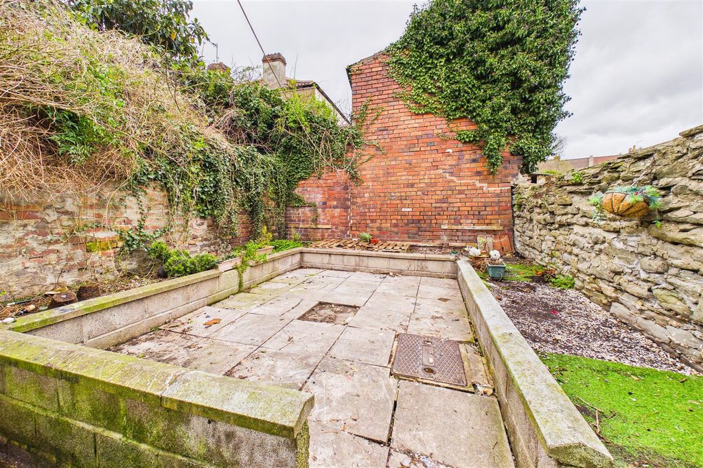 Property photo 3 of 29 161 Whitehall Road, Whitehall, Bristol Bs5 9Bj | F