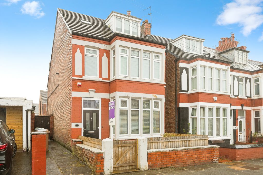 Property photo 1 of 23