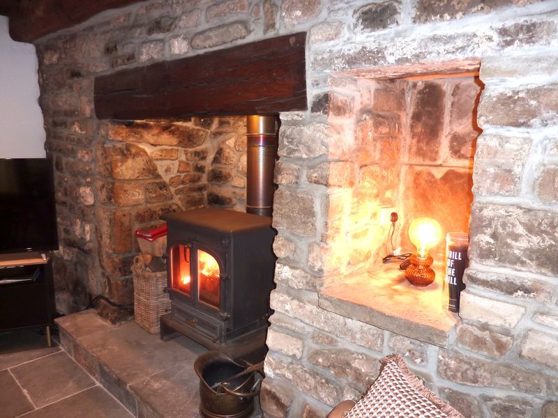 Property photo 3 of 21 Lounge