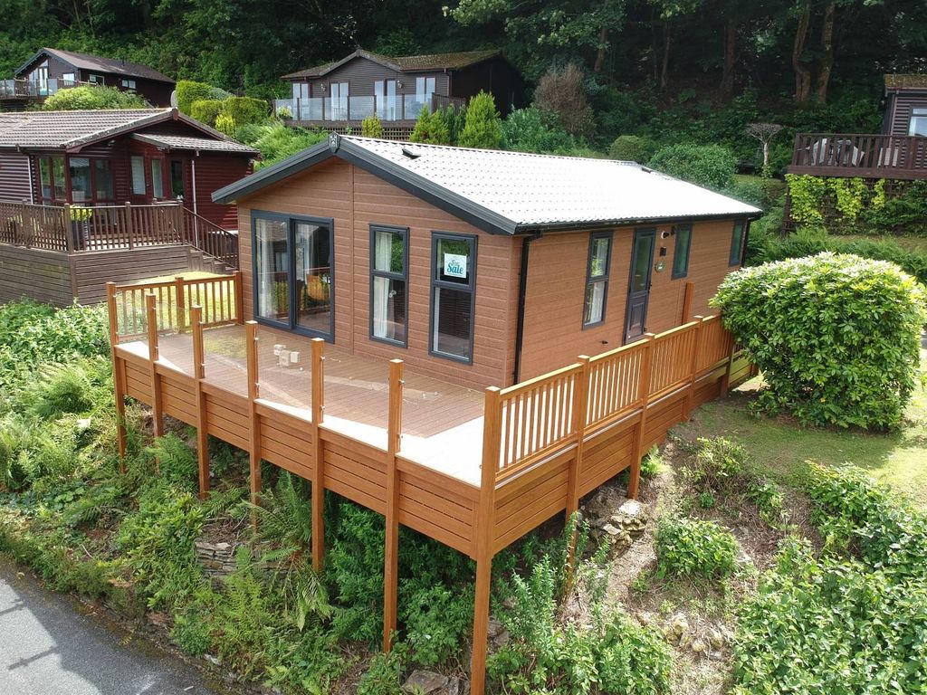 Property photo 3 of 24