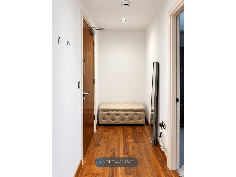 Property photo 2 of 3