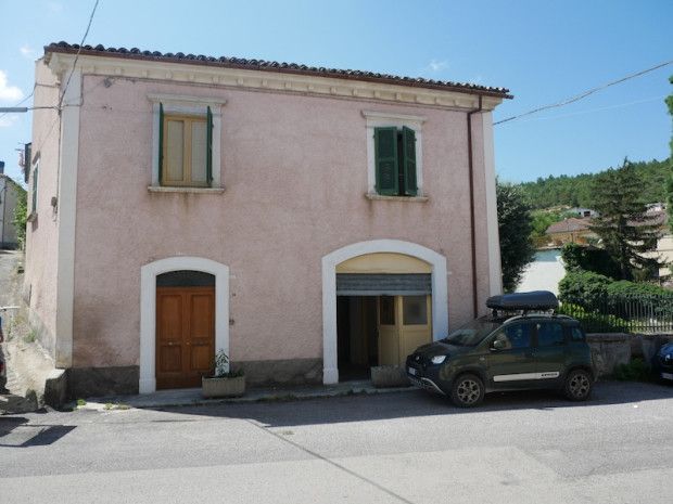 Property photo 1 of 19