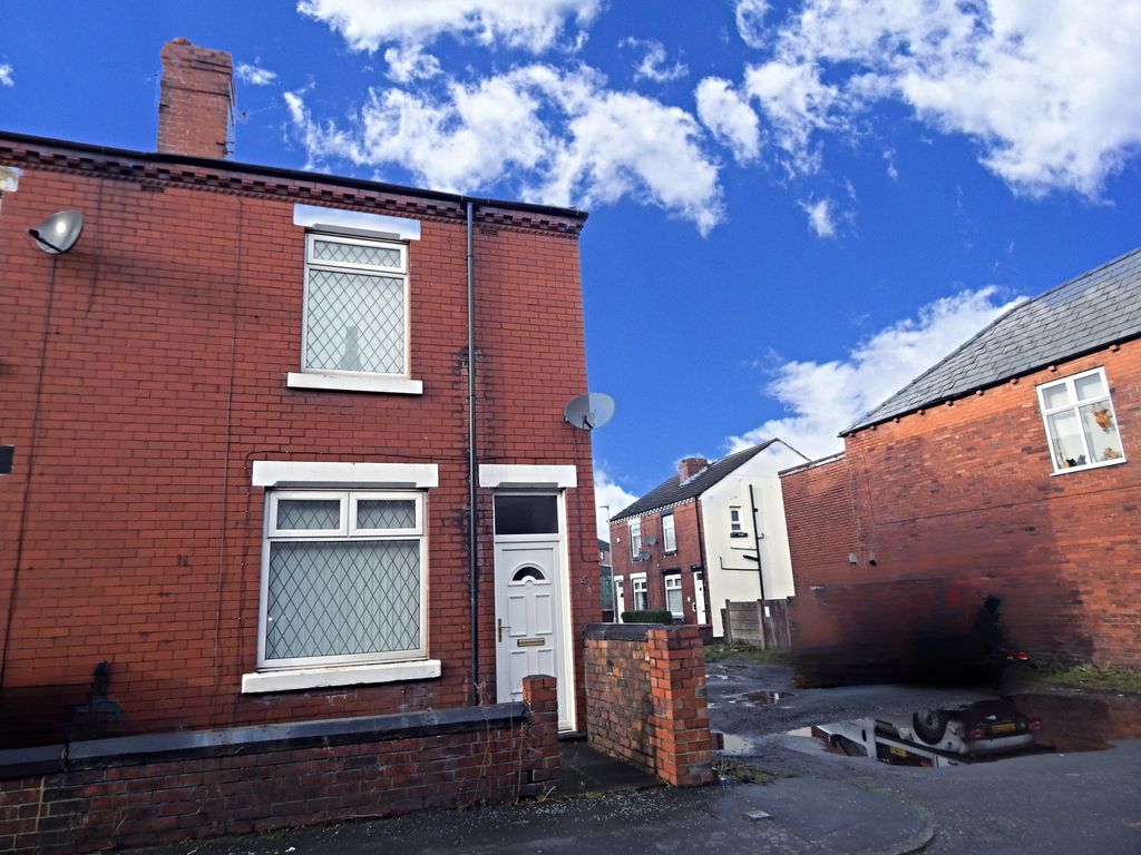Property photo 1 of 10 Chapel Street, Orrell, Wigan, Wn5 0Ag