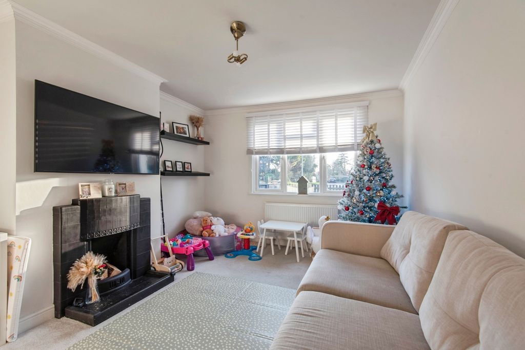 Property photo 2 of 18 Pbox-Img.Jpg