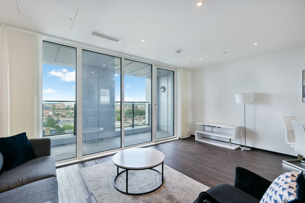 Property photo 2 of 12