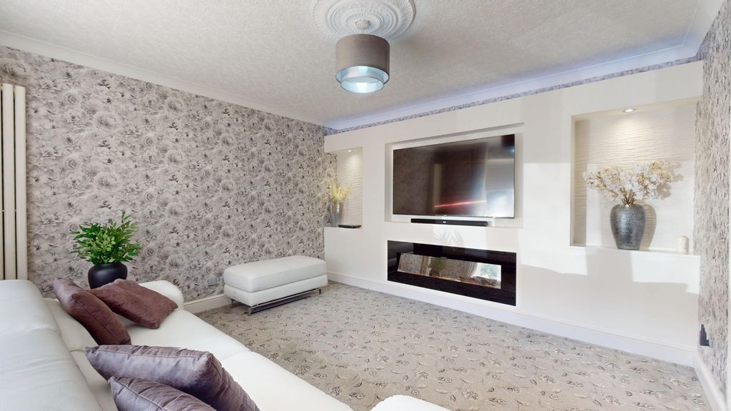 Property photo 2 of 26 5280482
