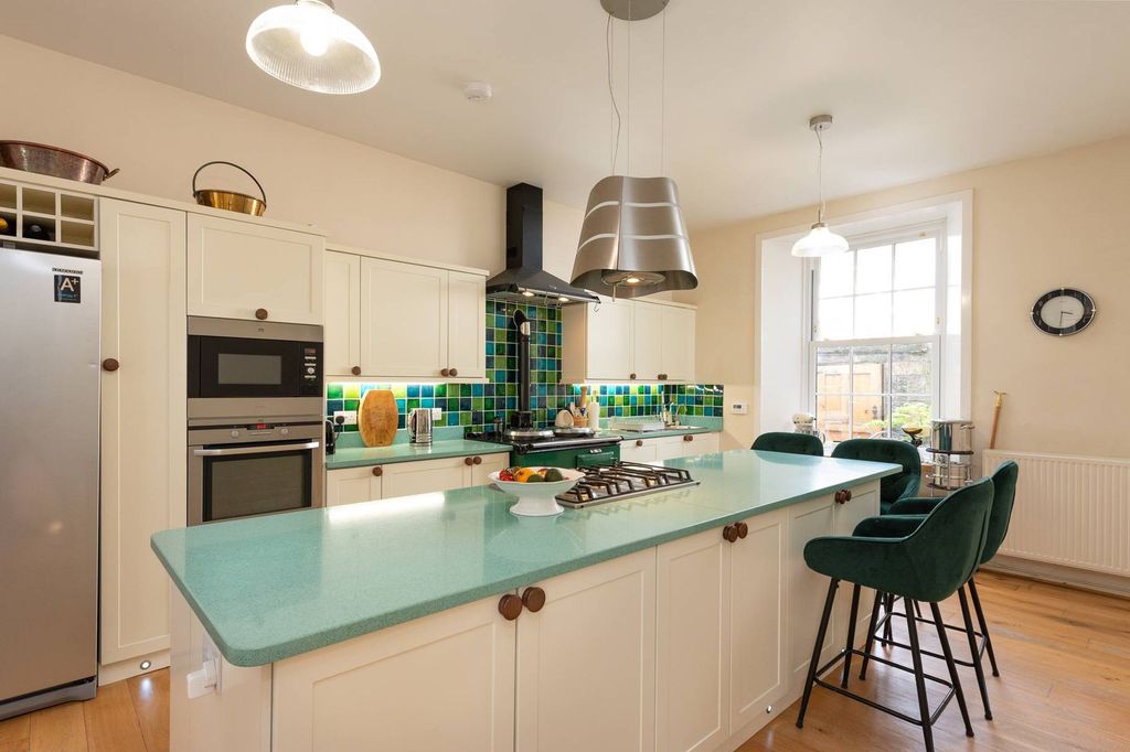 Property photo 3 of 50 Kitchen