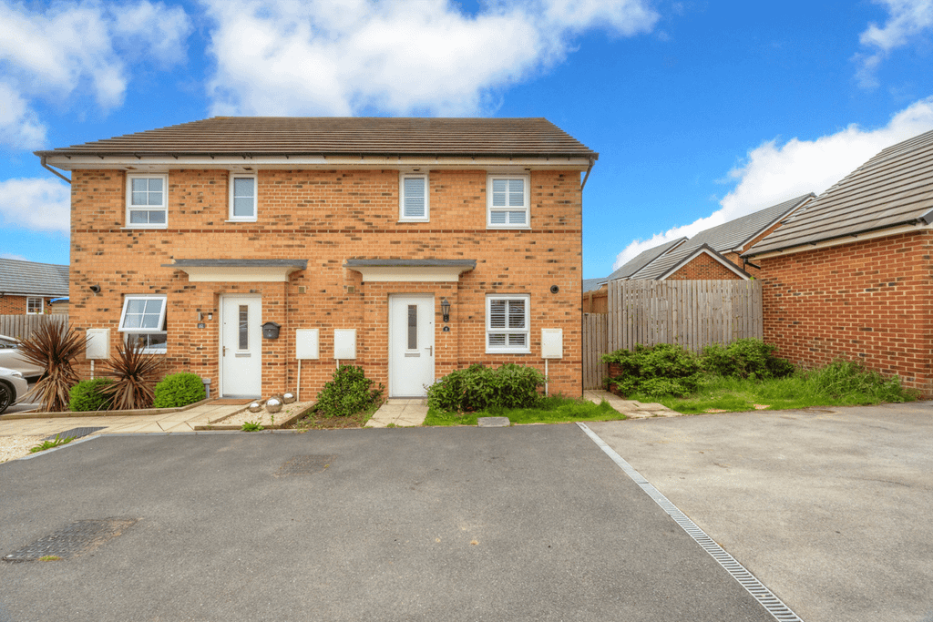 Property photo 1 of 17