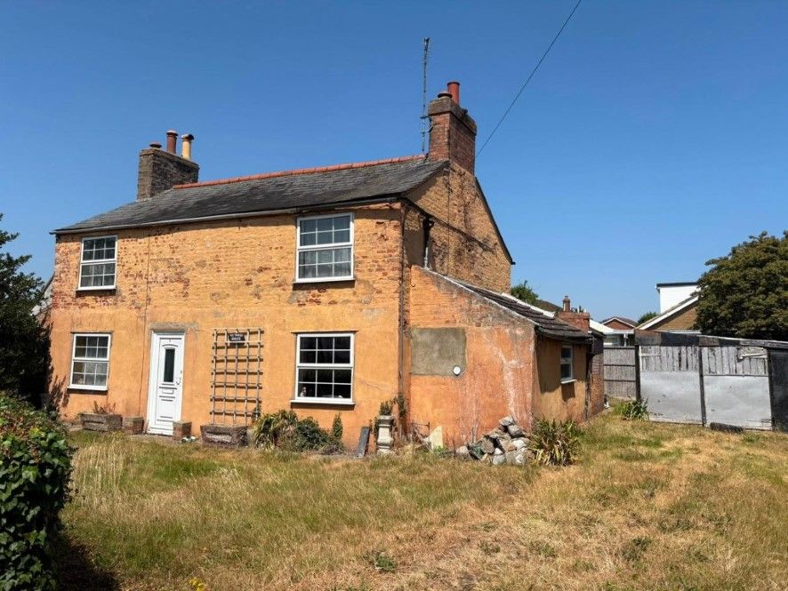 Property photo 1 of 5