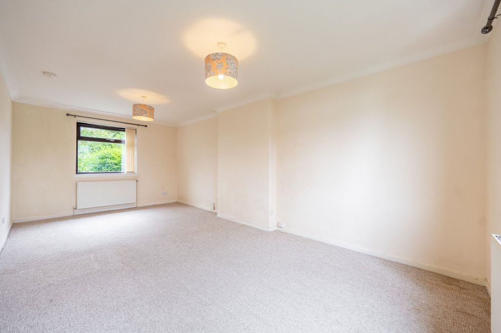 Property photo 2 of 14 Picture No. 13