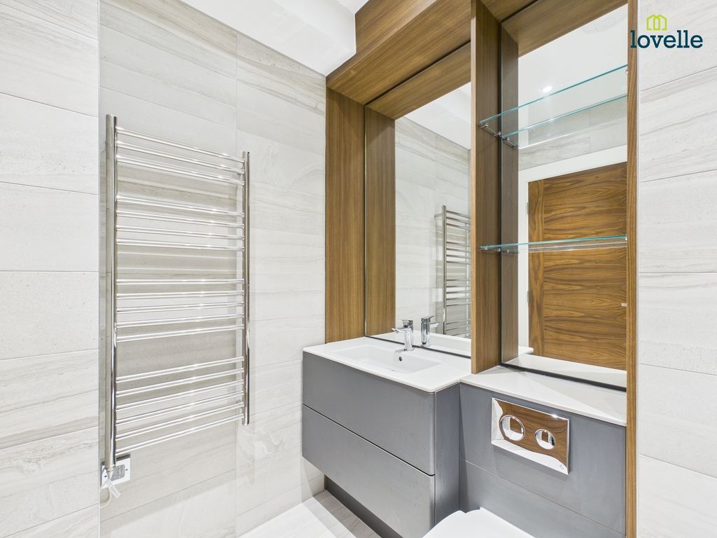 Additional image 14 of 2 bed flat for saleOne The Brayford, Lincoln LN1