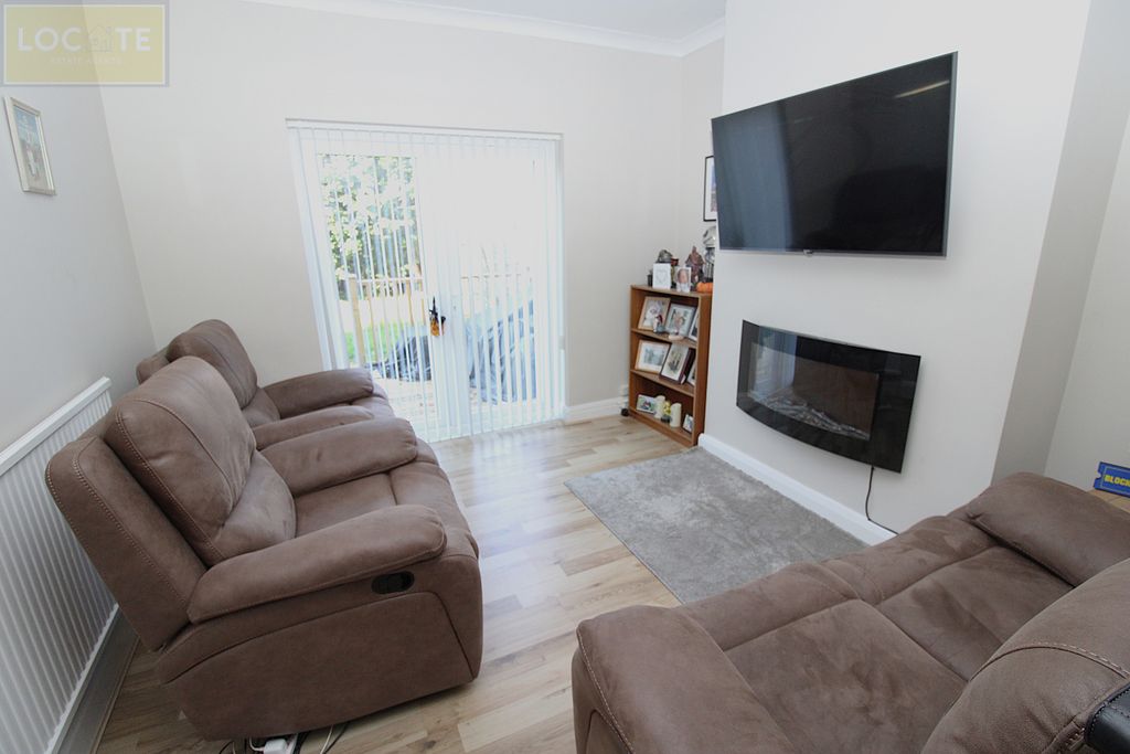 Property photo 2 of 13 Img_9691.Jpg