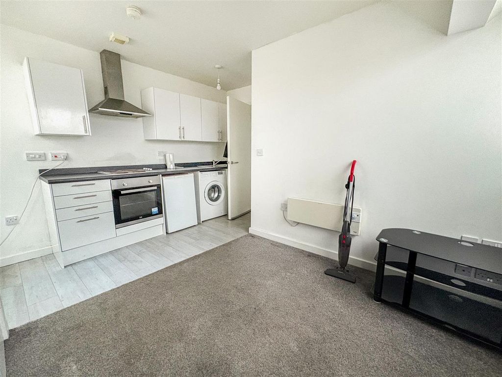 Property photo 2 of 8 26-12-2025__09-38-53_Img_7012.Wo9G9.Jpg