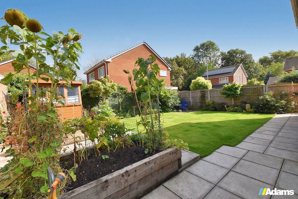 Property photo 3 of 33