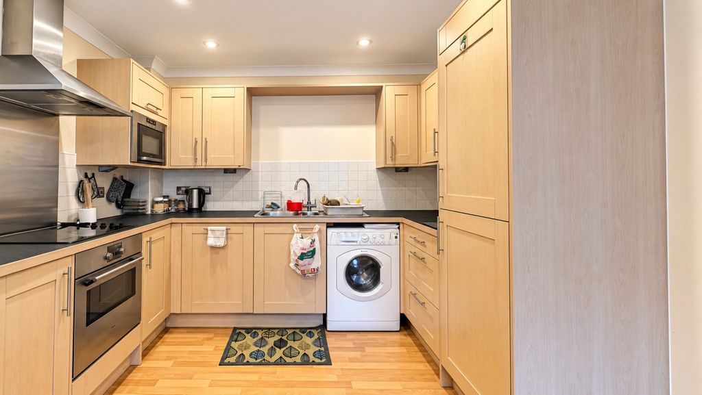 Property photo 2 of 13 Kitchen
