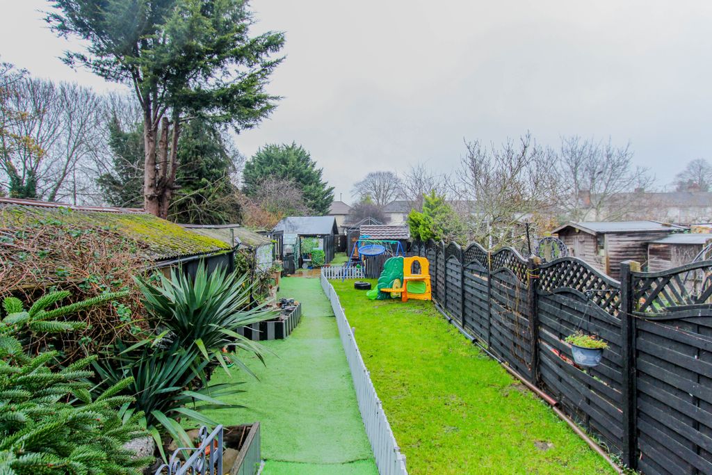 Property photo 3 of 23 Rear Garden