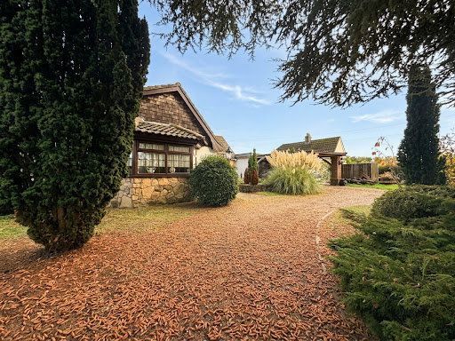 Property photo 1 of 21