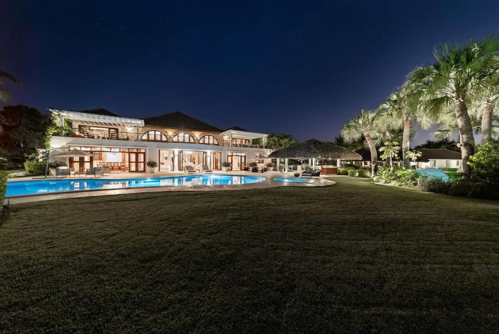 Property photo 2 of 14