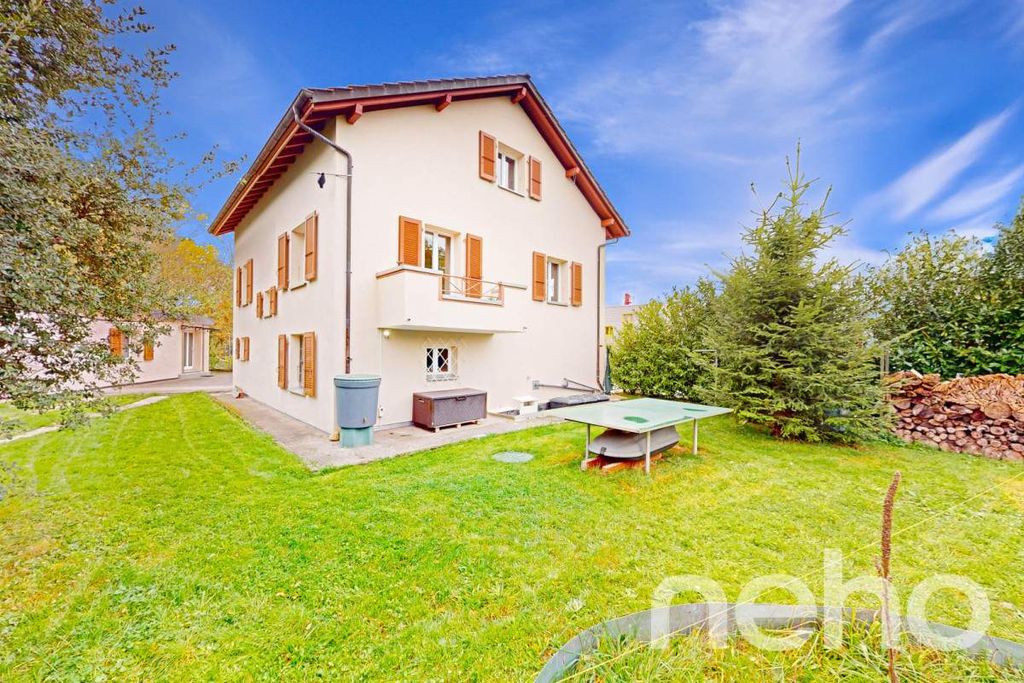 Property photo 3 of 13