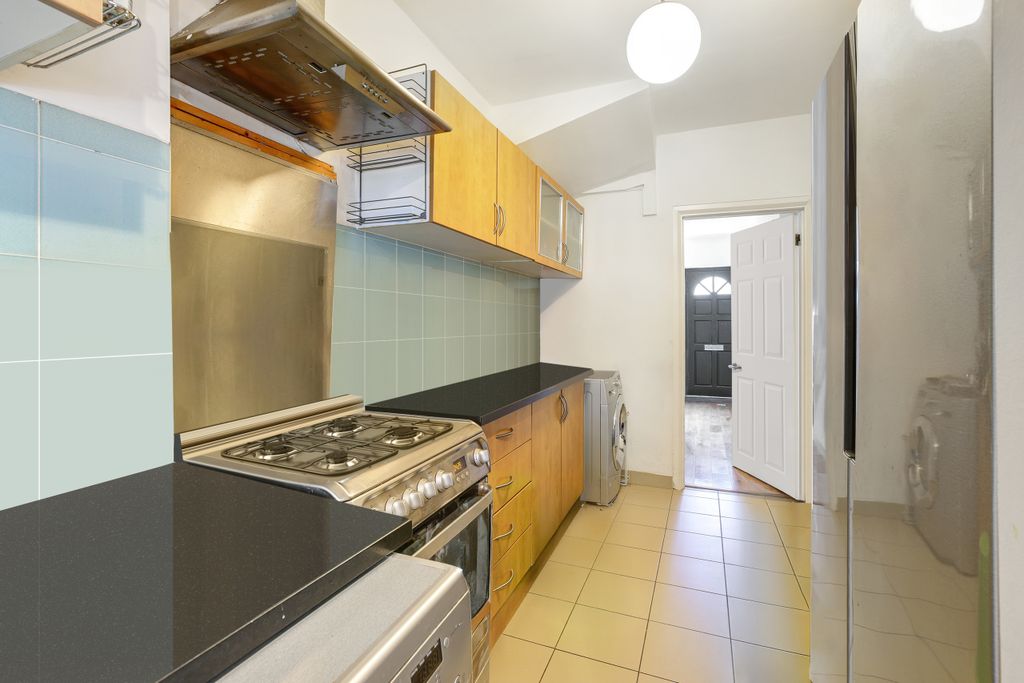 Property photo 2 of 15 Kitchen