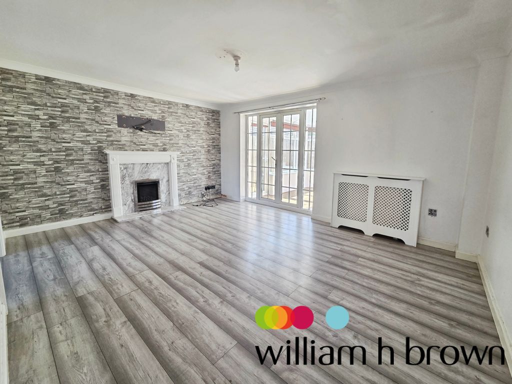 Property photo 2 of 16 Front