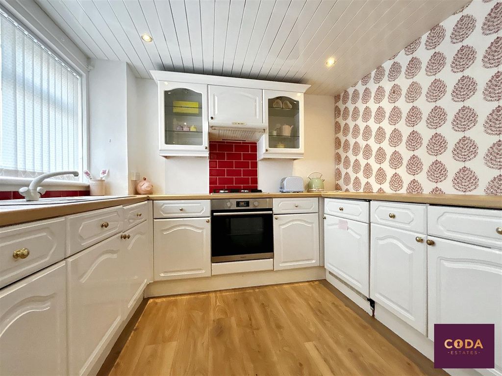 Property photo 2 of 15 Img_0001.Jpg