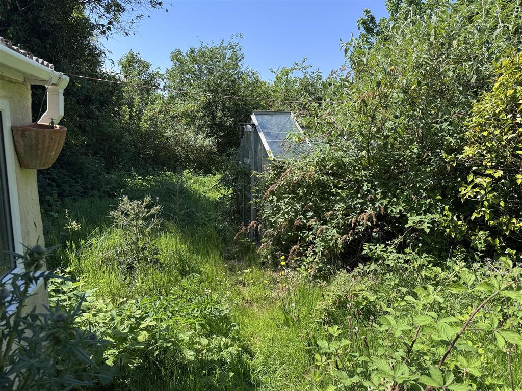 Property photo 2 of 15 Outside: