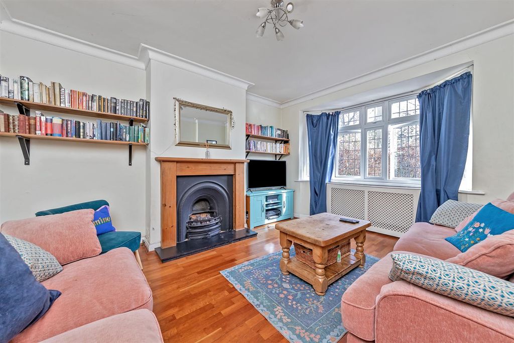 Property photo 2 of 20 53Woodlanddrive-18.Jpg