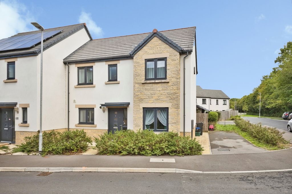 Property photo 1 of 15 Pbox-Img.Jpg