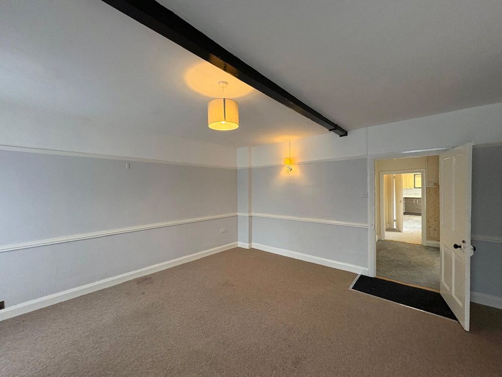 Property photo 3 of 11 Picture No. 13