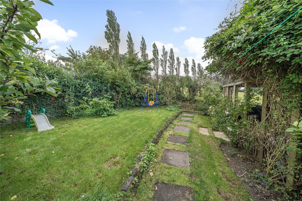 Property photo 2 of 24 Picture No. 09