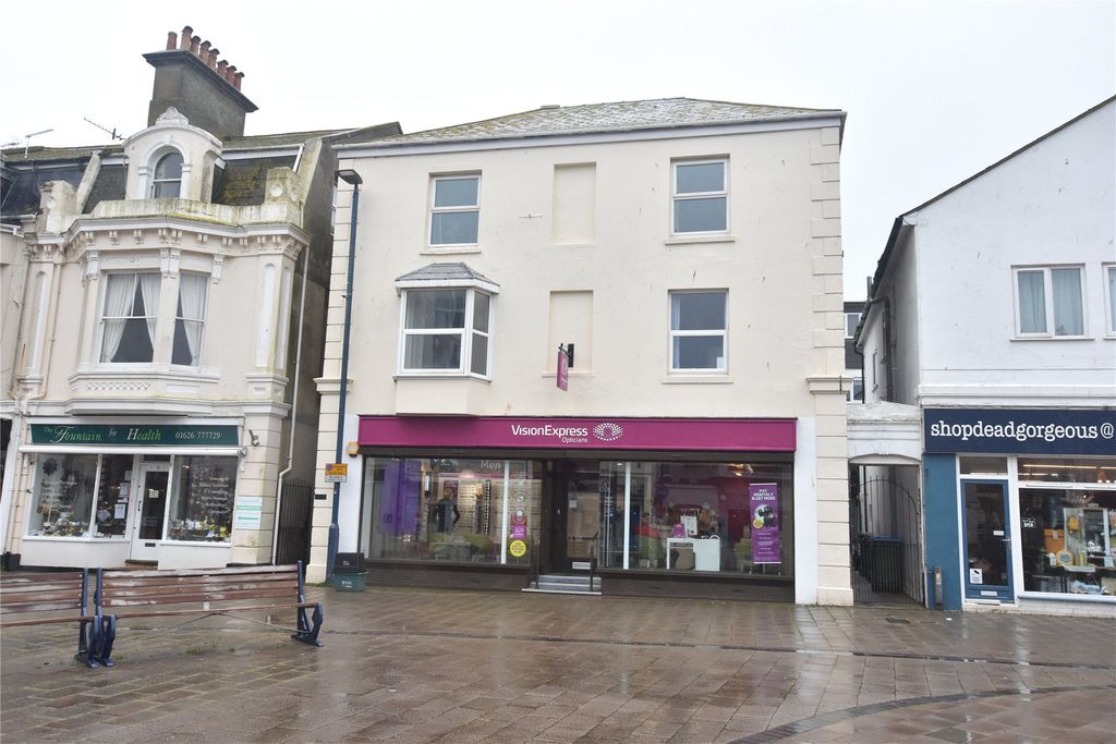 Property photo 2 of 9 Exterior