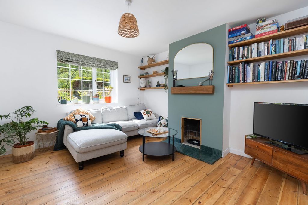 Property photo 2 of 16