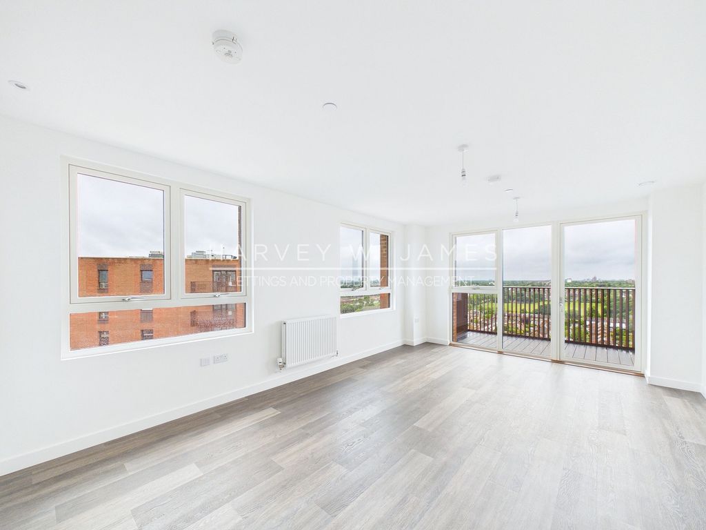 Property photo 1 of 31