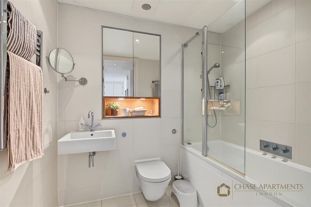 Property photo 1 of 11 Hepworth Court Sw1W 8Qp-2.Jpg