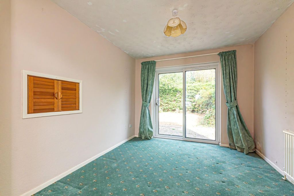 Property photo 3 of 14