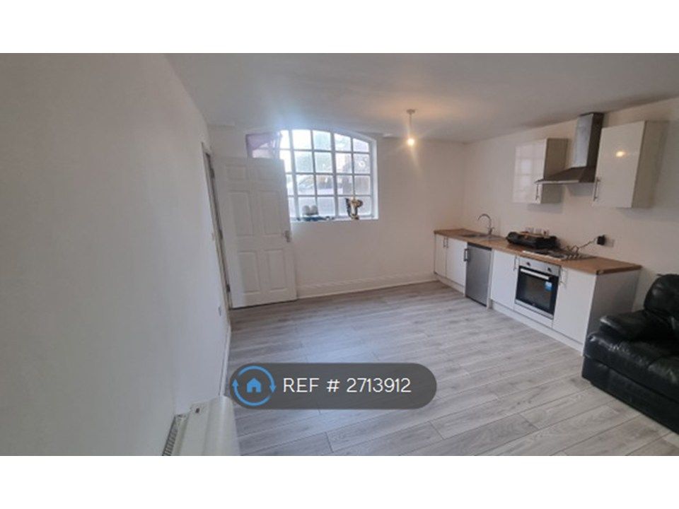 Property photo 2 of 3