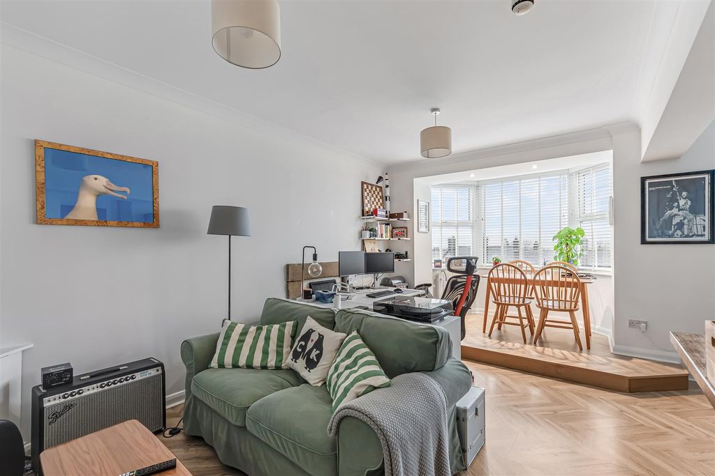 Property photo 3 of 16 Img_1169.Jpg