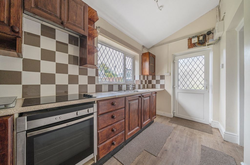 Property photo 3 of 21 1360306-9-68Dabd9...