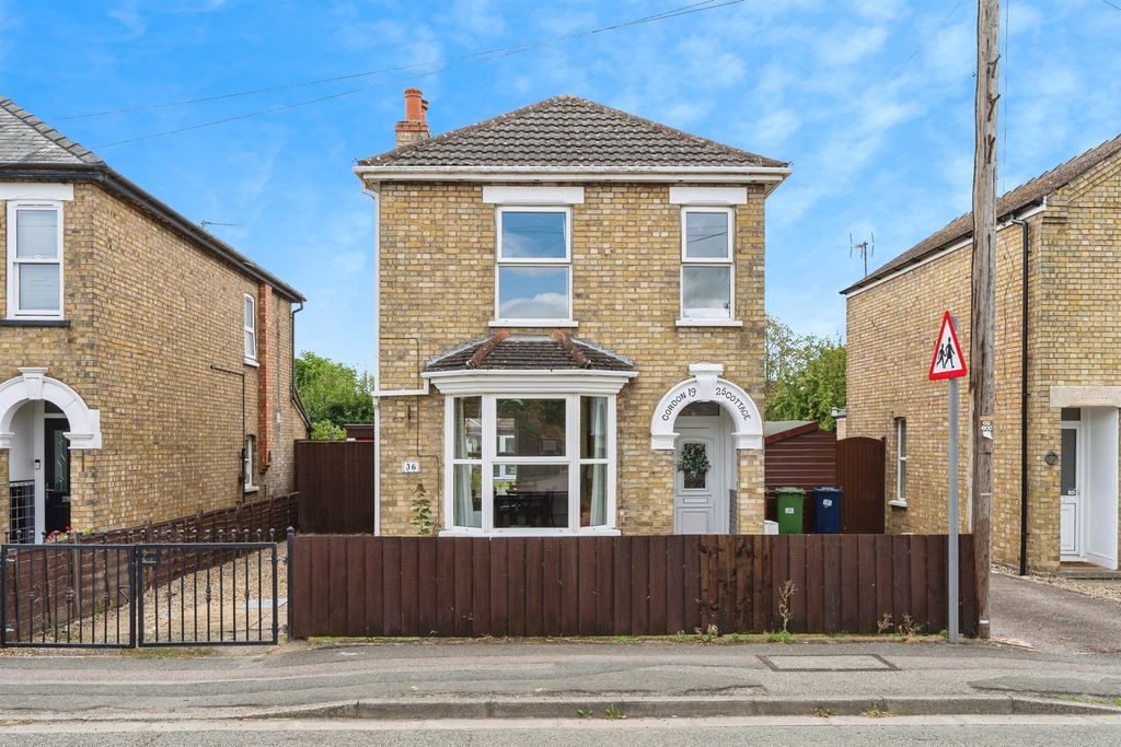 Property photo 1 of 17